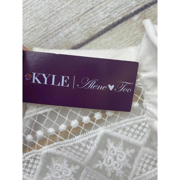 Beverly Hills  Kyle by Alene Too Sleeveless Ruffle Lace Top Med RETAIL $205 - Picture 5 of 8